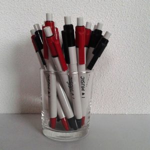 Pen i love music