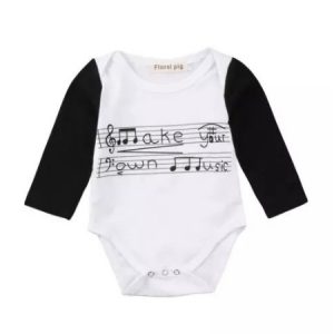 Babypakje met muzieknoten (70 - zwart wit)