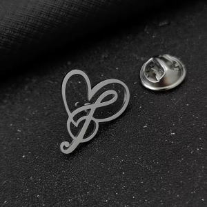 Pin vioolsleutel Hart (zilverkleurig)