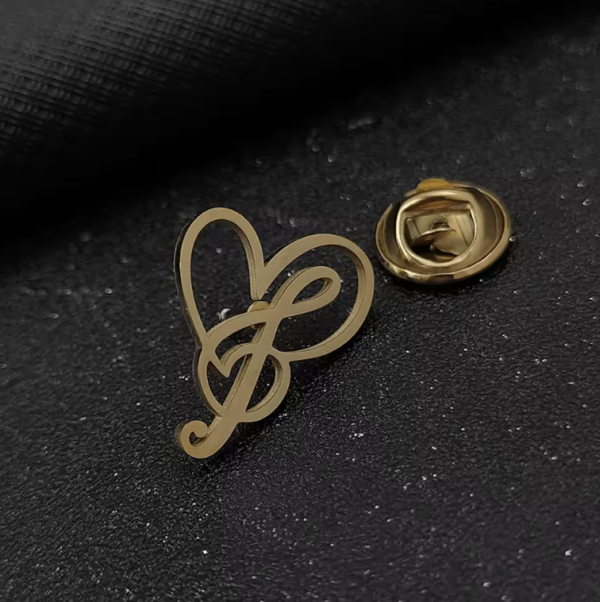 Pin vioolsleutel Hart (goudkleurig)