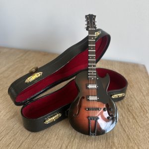 Miniatuur elektrische gitaar (country style)